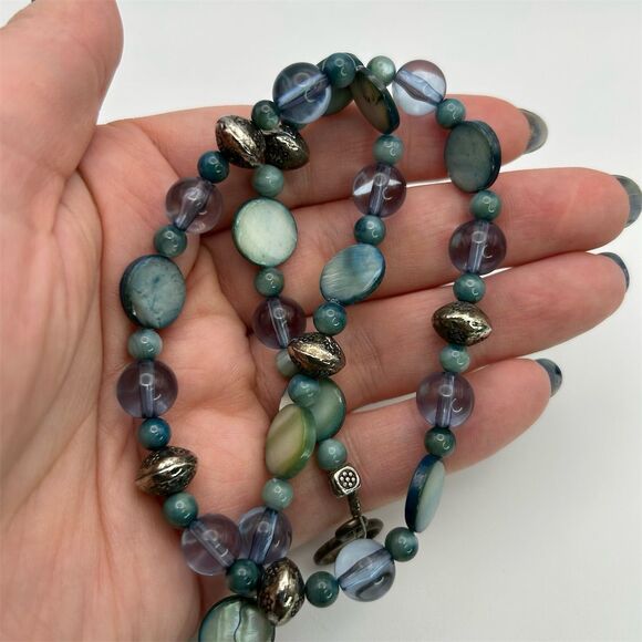 Vintage Frosted Pale Blue Opalite-Style Glass Beaded Short Necklace 18" - Picture 8 of 11